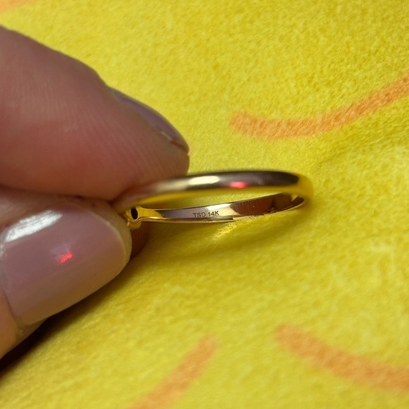 14k rose gold and diamond ring. Half carat lab diamond. Size 9 - Picture 2 of 5